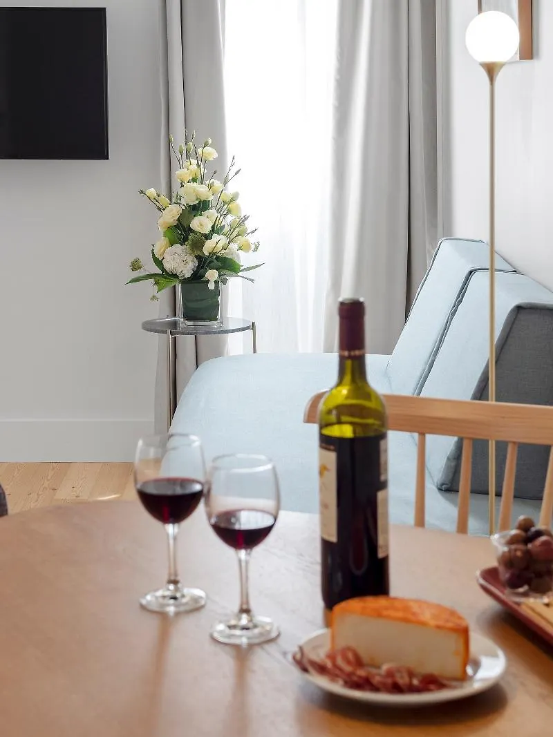 Lisbon Serviced Apartments - Santos